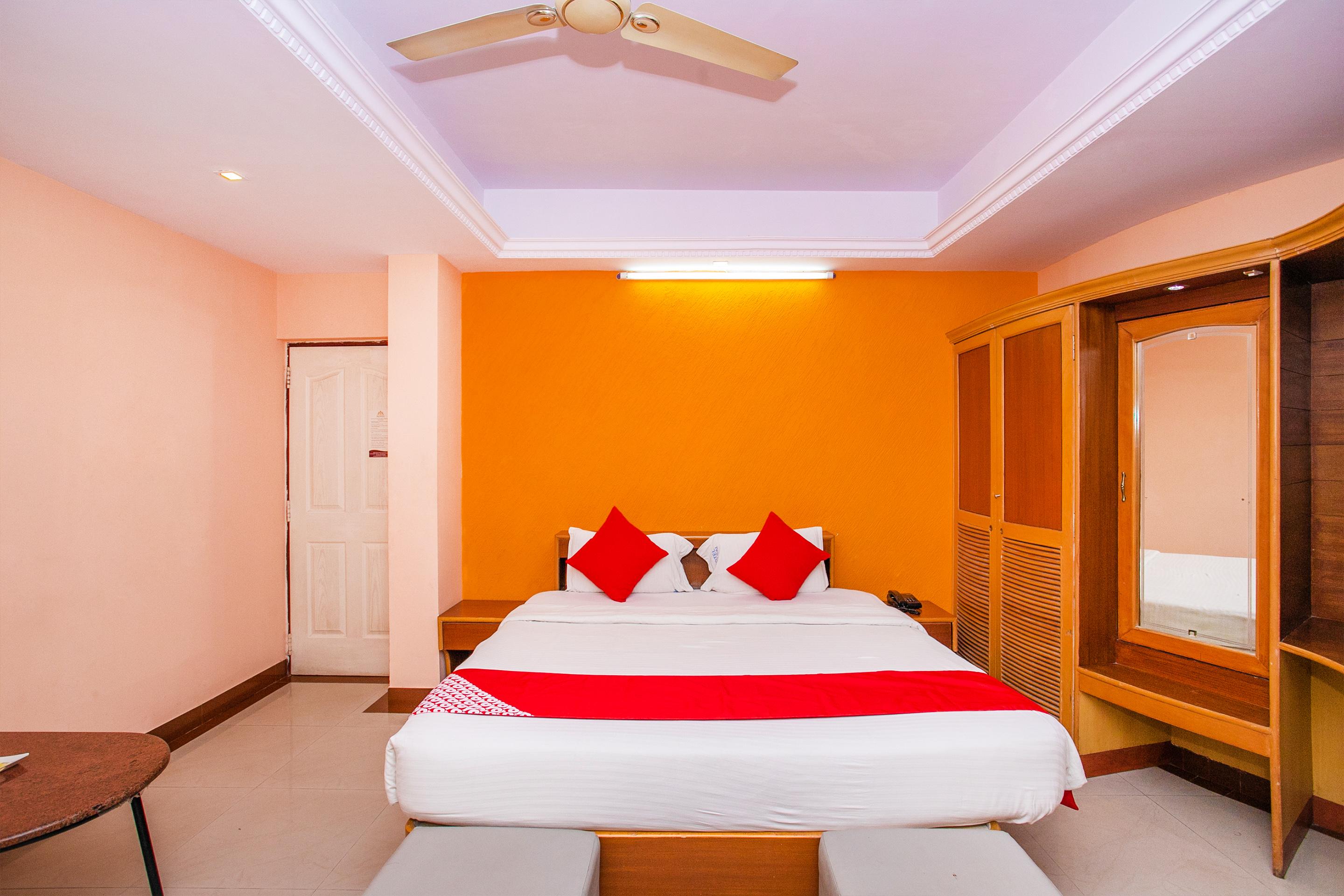 Oyo 331 Hotel Skanda Shelters Bangalore Exterior photo