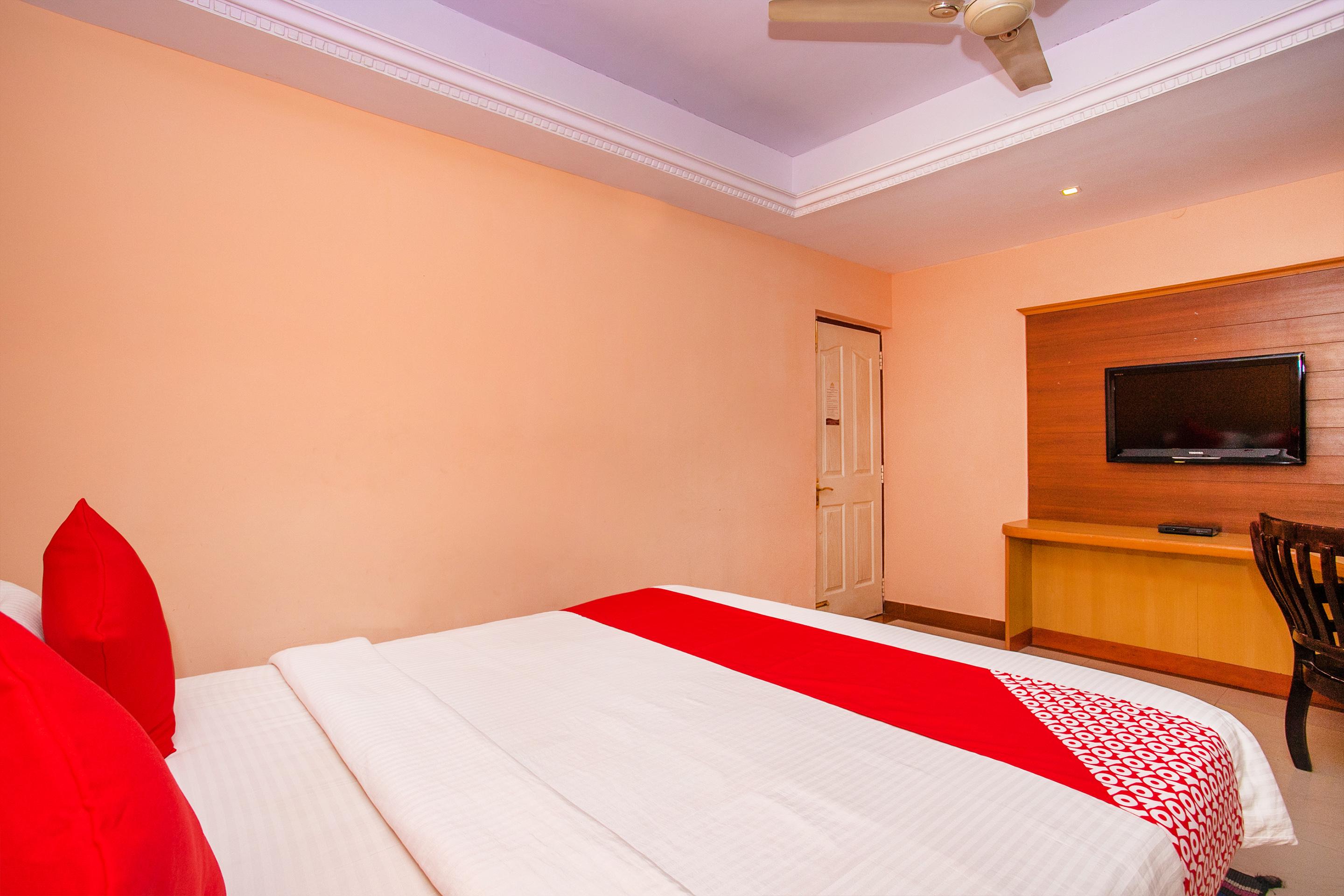 Oyo 331 Hotel Skanda Shelters Bangalore Exterior photo