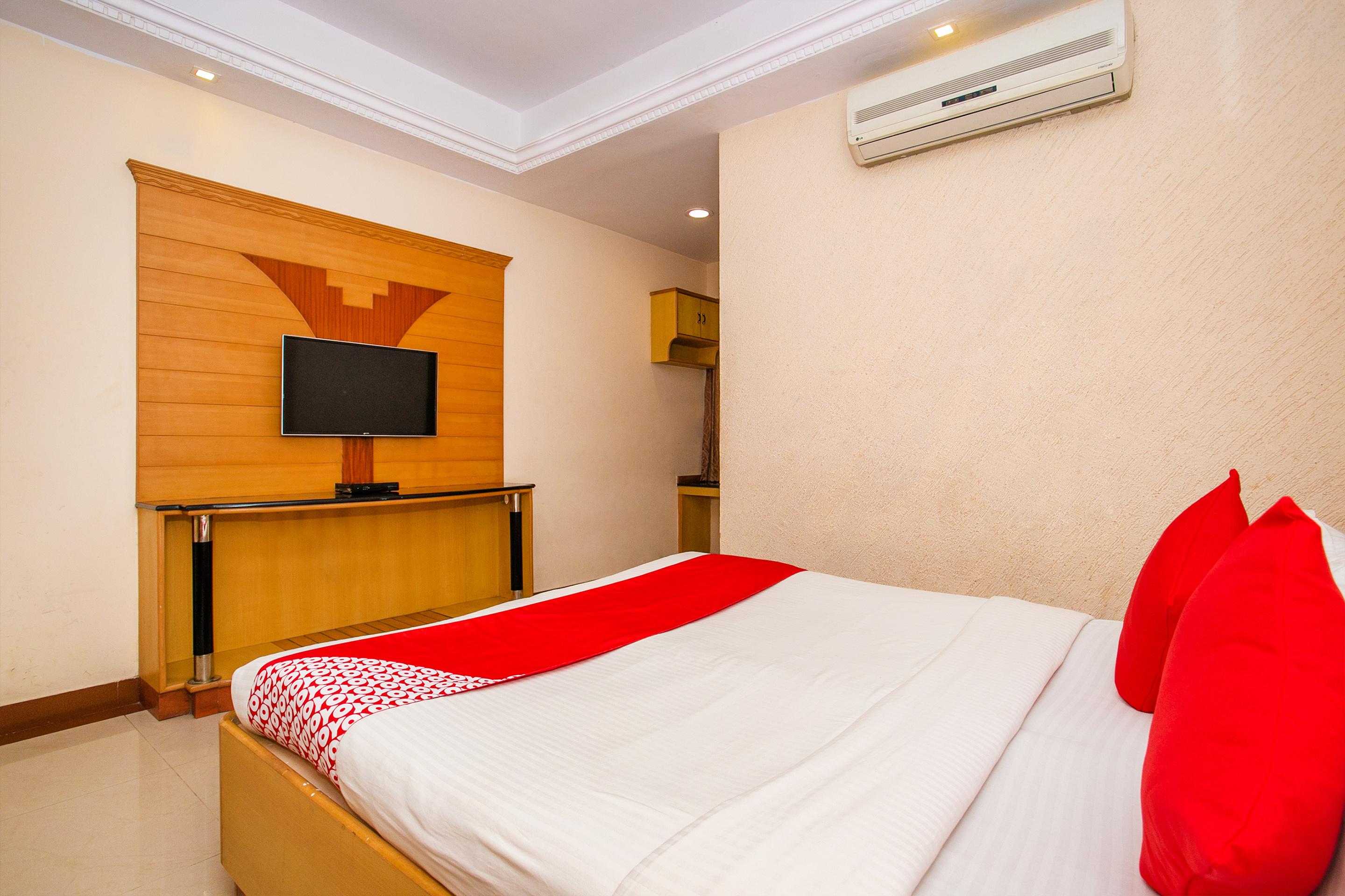 Oyo 331 Hotel Skanda Shelters Bangalore Exterior photo
