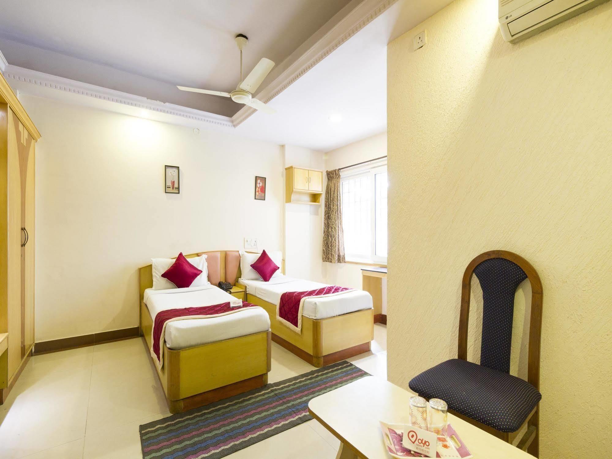 Oyo 331 Hotel Skanda Shelters Bangalore Exterior photo